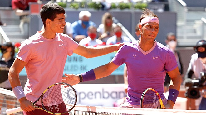 Alcaraz and Nadal in their first ever meeting. Nadal is currently leading the head to head by 2-1 // ATP Tour
