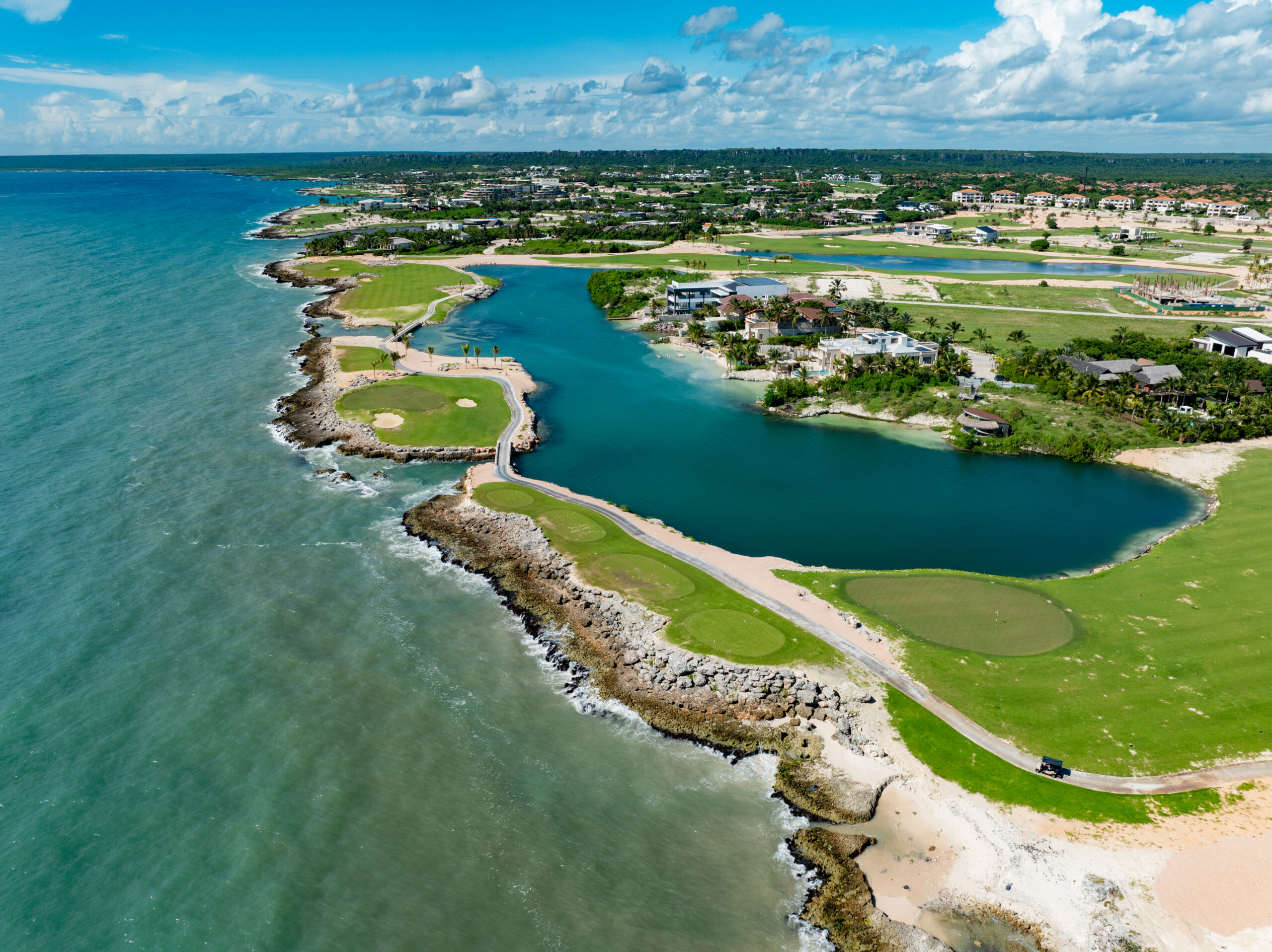 LAS IGUANAS golf cap cana