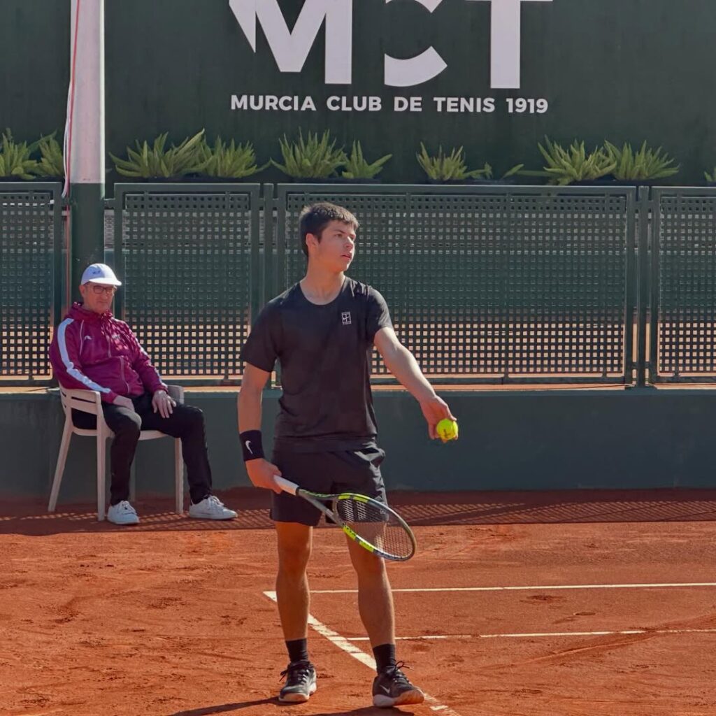 Jaime Alcaraz, durante la final del torneo Sub 15 del Challenger de Murcia