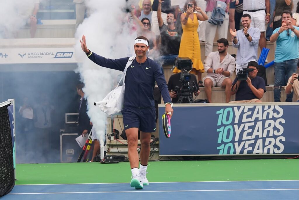Nadal, durante la exhibición en su academia | Rafa Nadal Academy